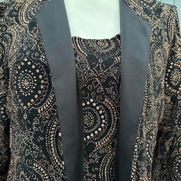 XSCAPE Petite Brown and Black Camisole and Matching Jacket - Picture 4 of 14